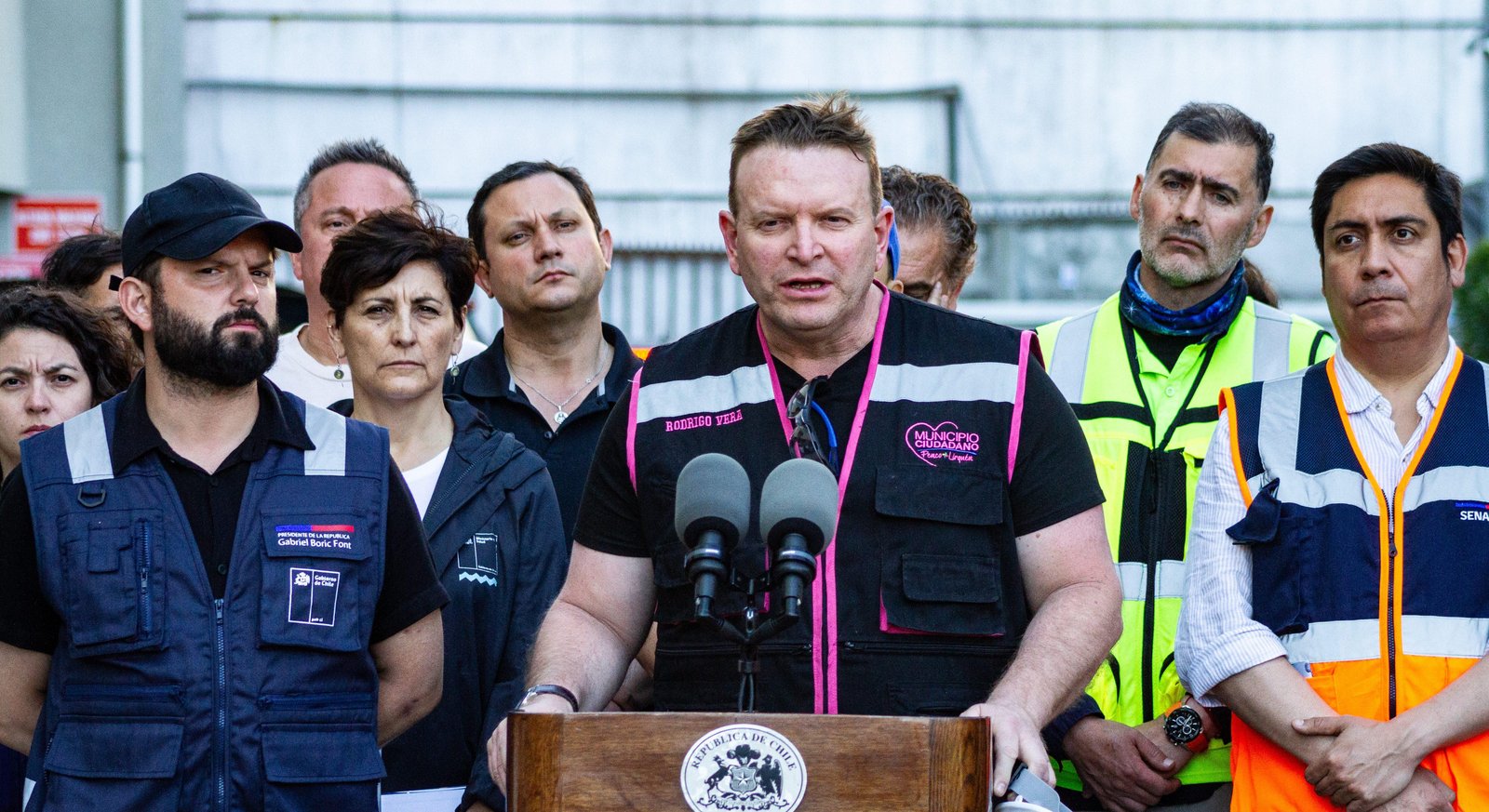 Alcalde de Penco cuestiona tardanza en la entrega de viviendas de emergencia: “O no conocen el territorio o no tienen la voluntad política”