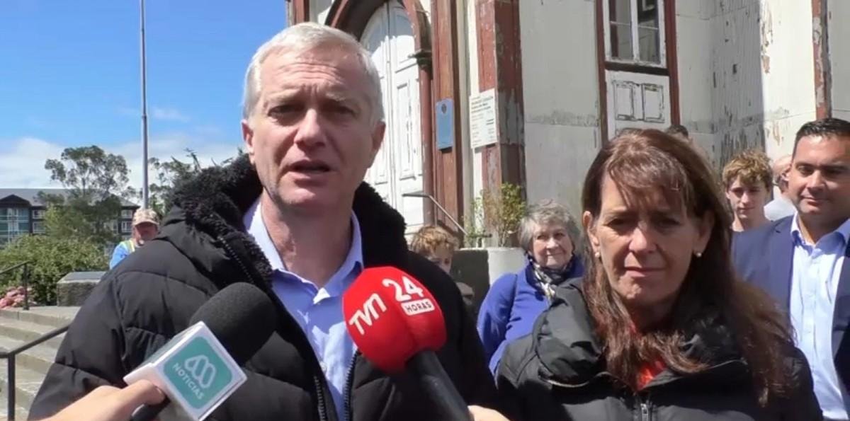 Presidente Electo José Antonio Kast en medio de sus vacaciones: "Chile pasa por momentos duros en catástrofes y lo económico"