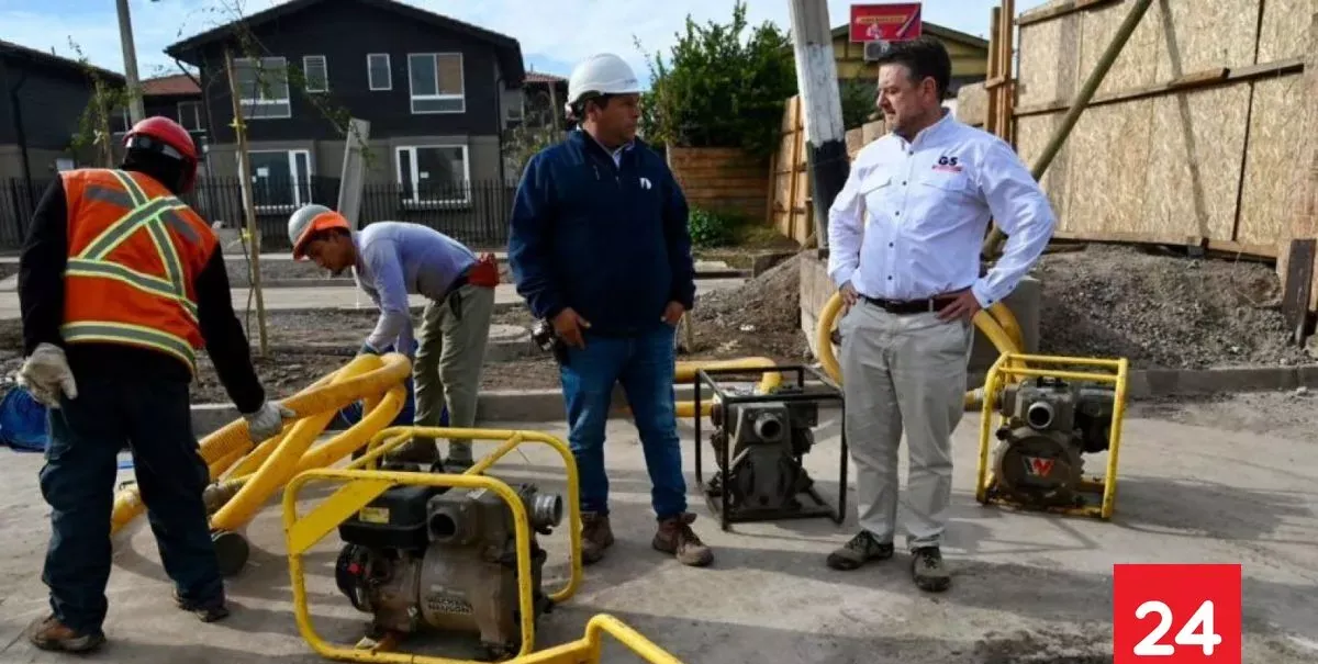 Inversión supera los $400 millones: GORE Santiago adquiere 11 nuevas motobombas para prevenir anegamientos