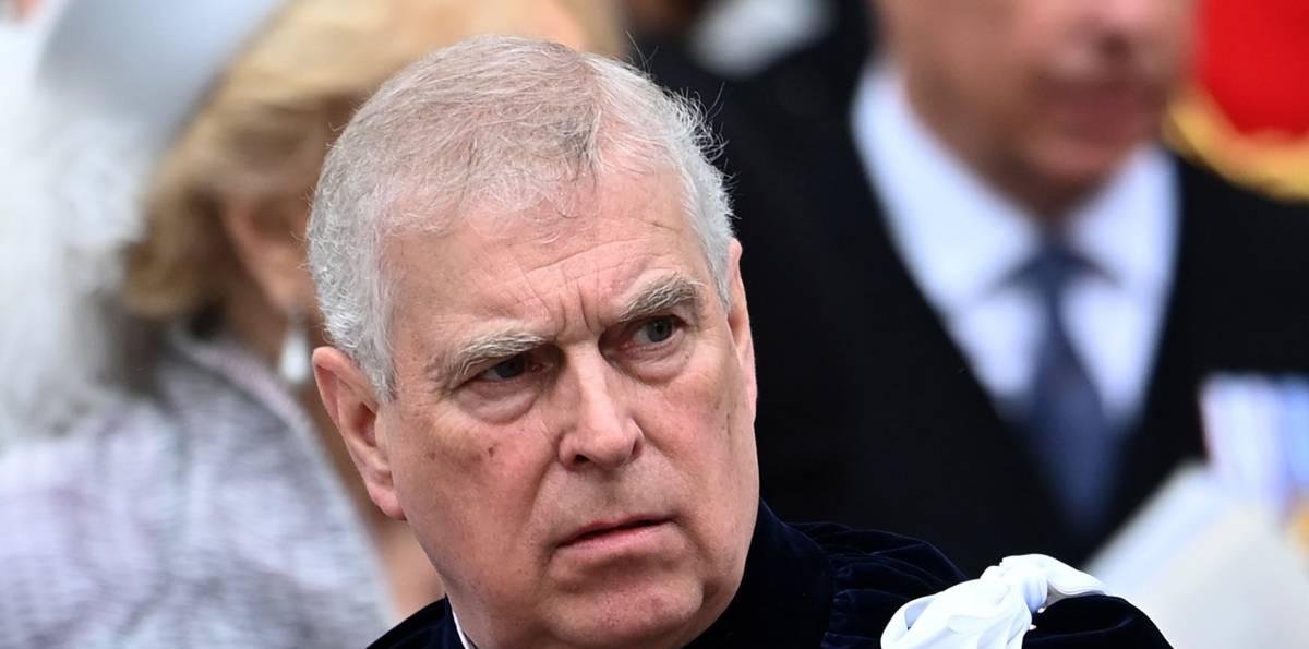 Policía británica pide cooperación a escoltas del expríncipe Andrés tras su arresto