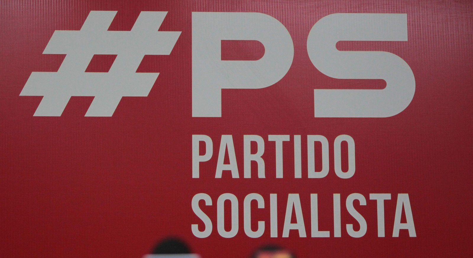 PS condena sanción de EE.UU. contra funcionarios de Gobierno y llama a los partidos a pronunciarse por este “agravio” a Chile