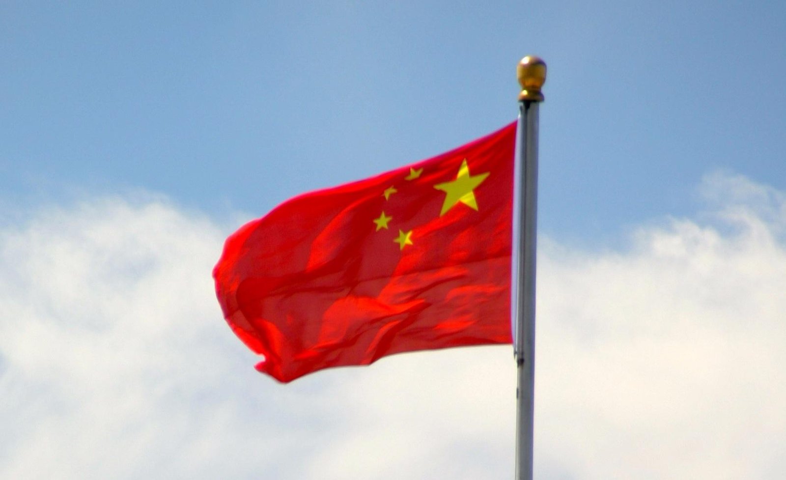 Dura respuesta de la Embajada de China a la sanción de EE.UU. contra Chile: “Demuestra un desprecio por la soberanía”