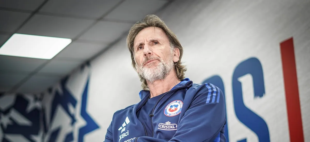 Una estatua para Ricardo Gareca: la movida de Vélez y sus hinchas para homenajear al DT que fracasó en la Roja