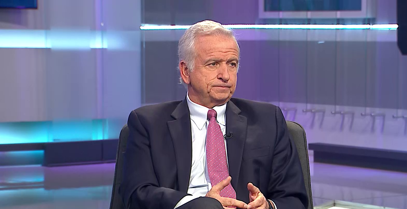 Déficit estructural: Ex ministro Felipe Larraín acusa al gobierno dañar “fuertemente la credibilidad del manejo fiscal” de Chile