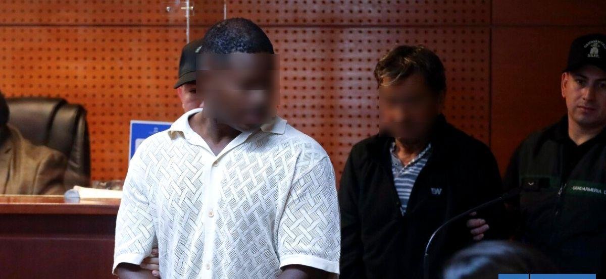 Fiscalía pide prisión preventiva: formalización de Gyvens y su exsuegro por homicidio sigue el martes