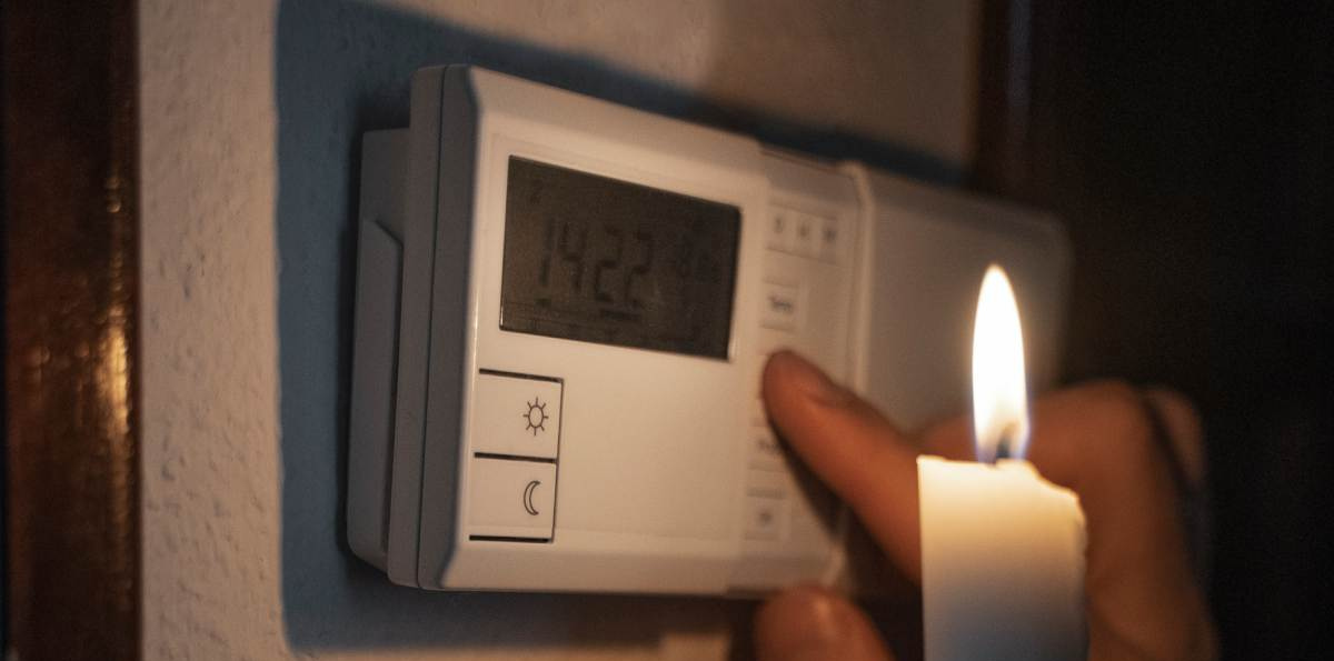 Conoce las nueve comunas que tendrán corte de luz programado en Santiago