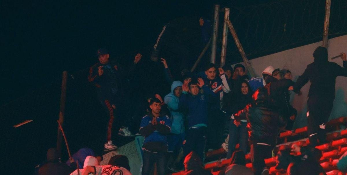 Fiscal argentino abordó grave denuncia contra hinchas de la U y apuntó a Independiente