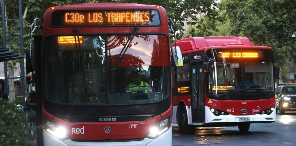 Rebaja en el transporte público para adultos mayores: Así puedes acceder