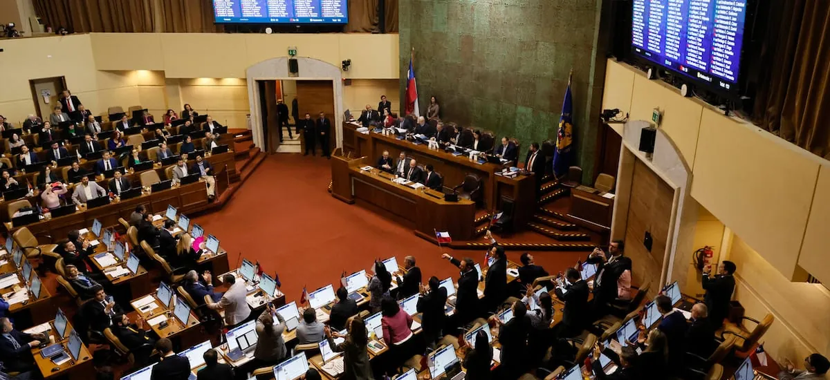 Segpres destaca agenda legislativa del gobierno durante los primeros 100 días de Kast y hace comparación con Boric