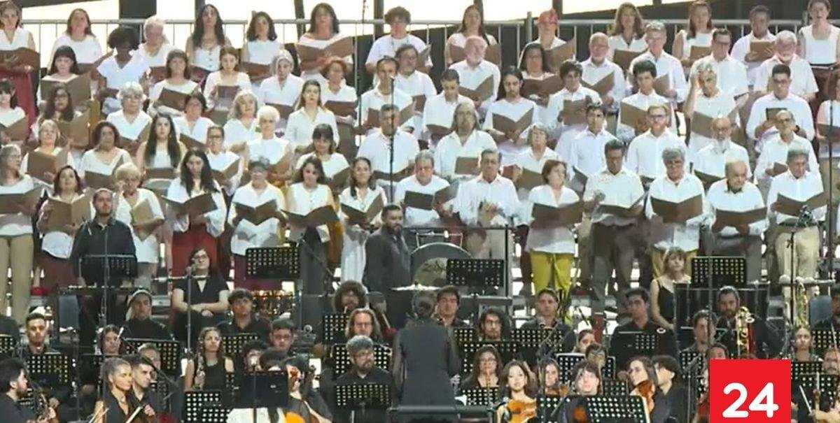 Concierto por la Hermandad rindió homenaje a Gabriela Mistral