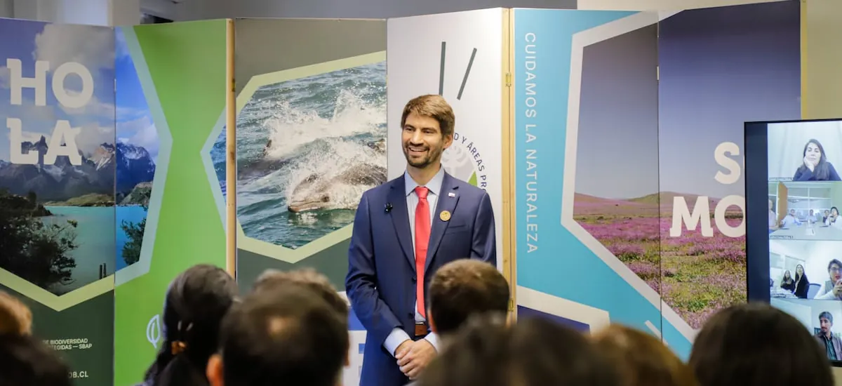 Tomás Saratscheff es oficializado como nuevo director nacional del Servicio de Biodiversidad y Áreas Protegidas - La Tercera