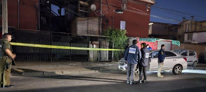 Acribillan a mujer en violento ataque en Quilicura: Fallecida había salido recientemente de prisión