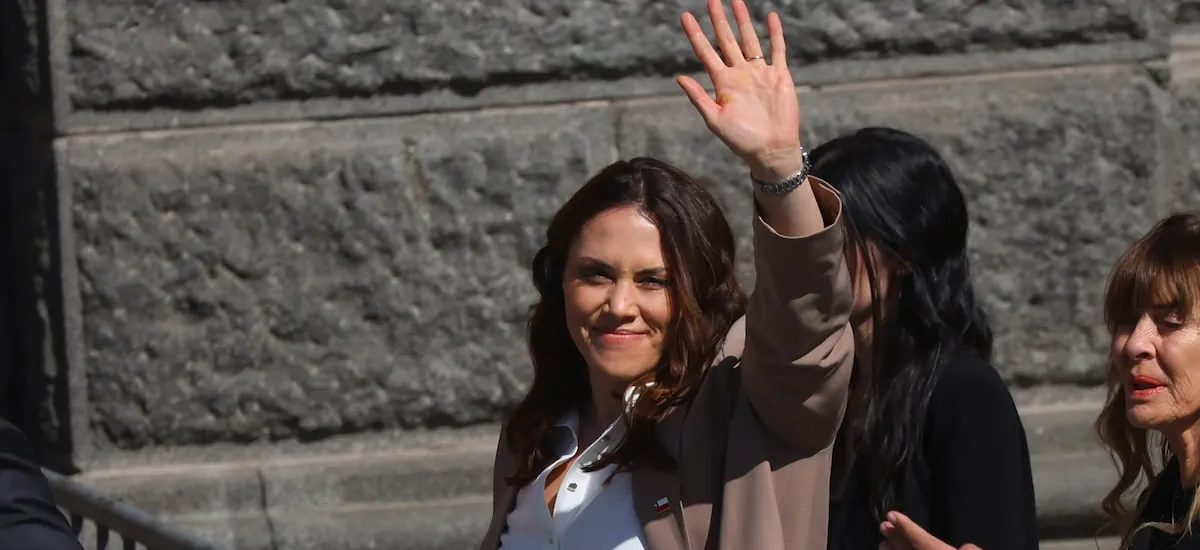 “Uno deja de la ídola de Chile”: Natalia Duco reacciona a las duras críticas en su contra - La Cuarta