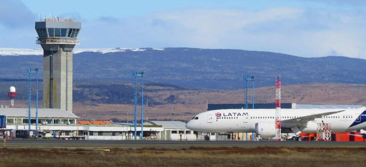 MOP anuncia millonaria inversión para casi triplicar tamaño del aeropuerto de Punta Arenas
