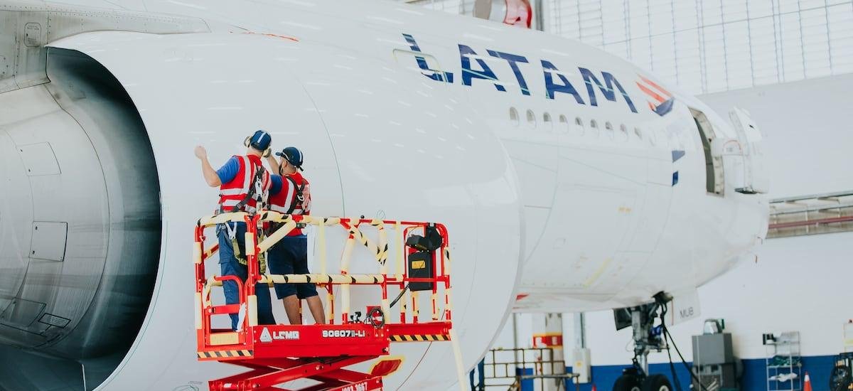 Tecnología inspirada en la piel de tiburón optimizará la flota 777 de LATAM
