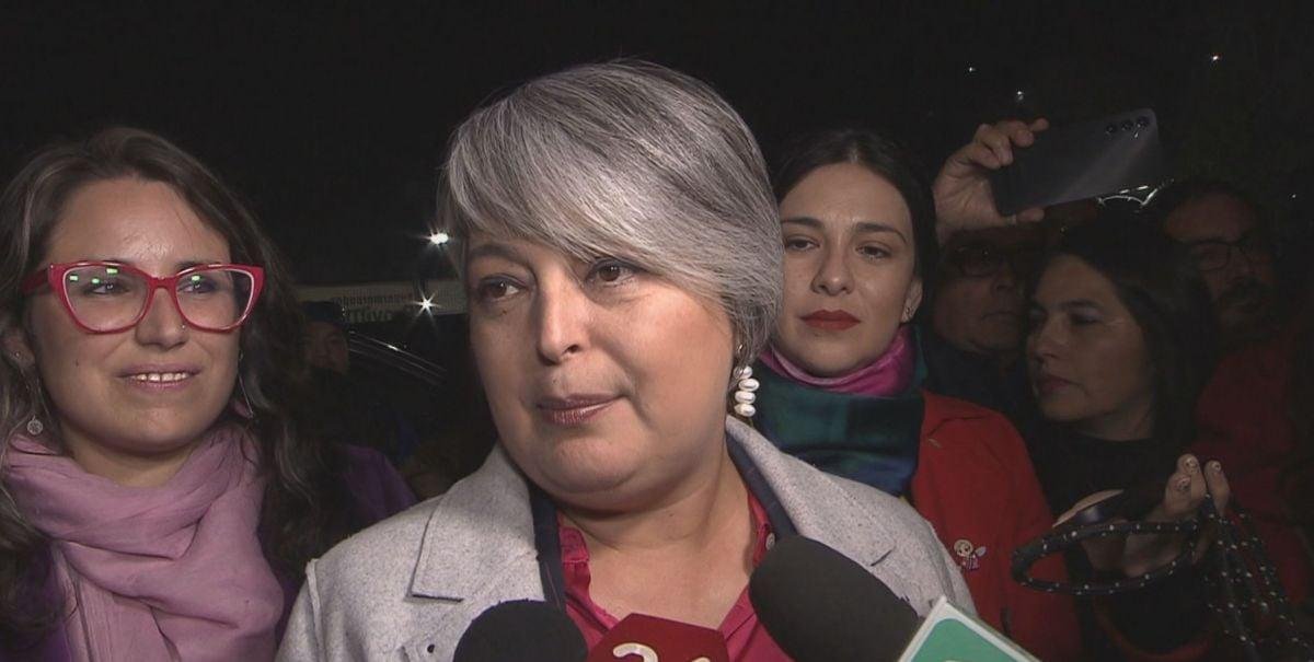 Jara por presencia de aborto libre en su programa de primarias: "Lo reconozco como un error, no soy perfecta y errar es humano”