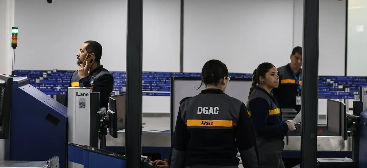 Contraloría detecta graves fallas en controles antidrogas en aeropuerto de Iquique: 12 kilos de pasta base quedaron horas sin resguardo policial