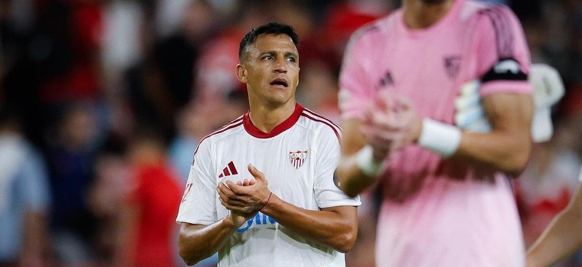 “Ya no está para jugar”: exarquero de la Roja desmenuza el presente de Alexis Sánchez en la liga española - La Tercera