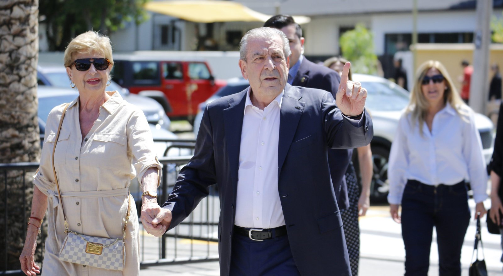 Marta Larraechea es dada de alta tras semanas internada por shock anafiláctico severo tras picadura de abeja