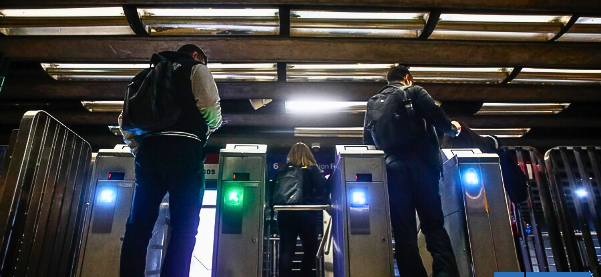 Comienza pago con tarjetas en Metro y Tren Nos: cómo funciona y cuándo se habilitará en buses Red