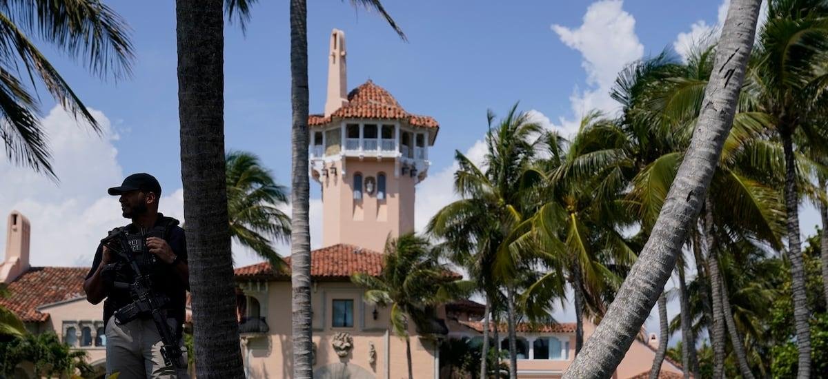 Hombre muere baleado tras ingresar con una escopeta y un bidón a la famosa residencia de Donald Trump en Florida