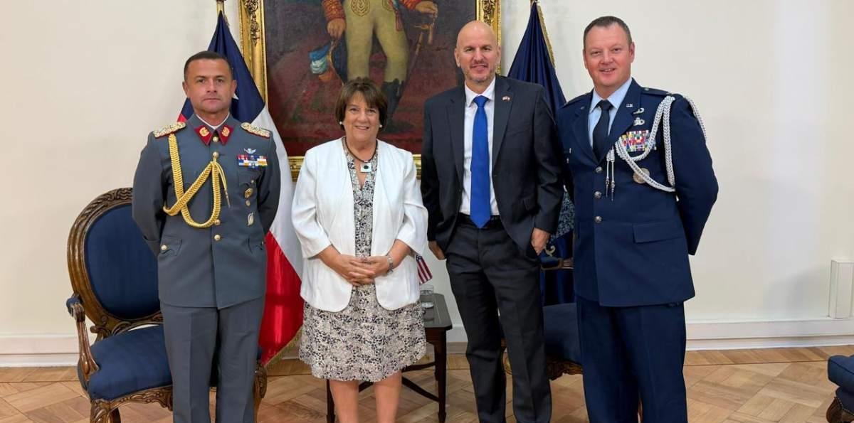 Defensa gestionó el 17 de febrero la concesión marítima para cable submarino de China Mobile