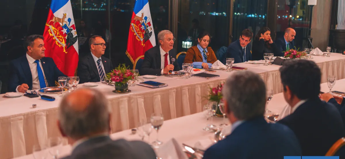 Sistema que resuelva controversias en 48 hrs. y comité político semanal: las propuestas de RN a Kast