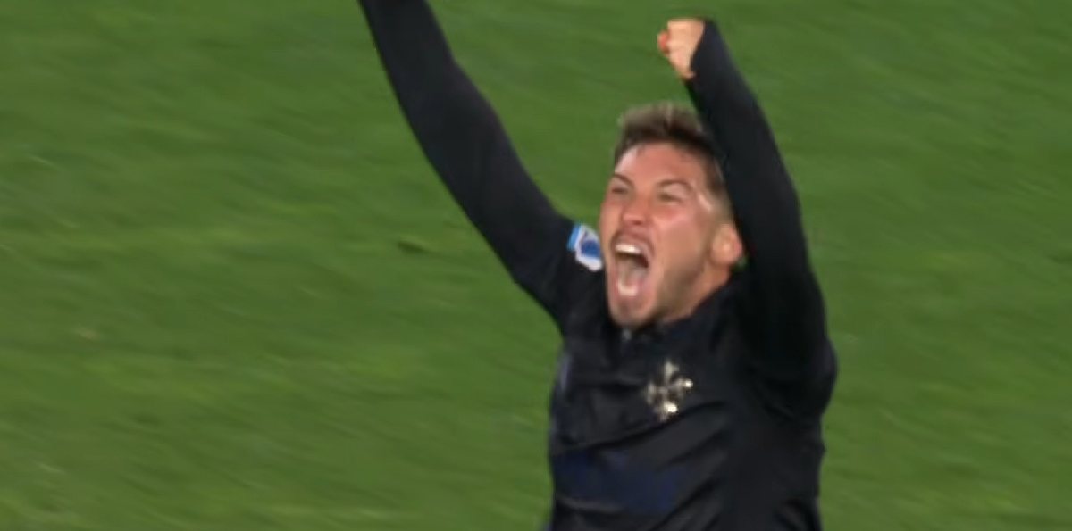 Loyola recibió los elogios de la prensa italiana tras su primer gol en Pisa