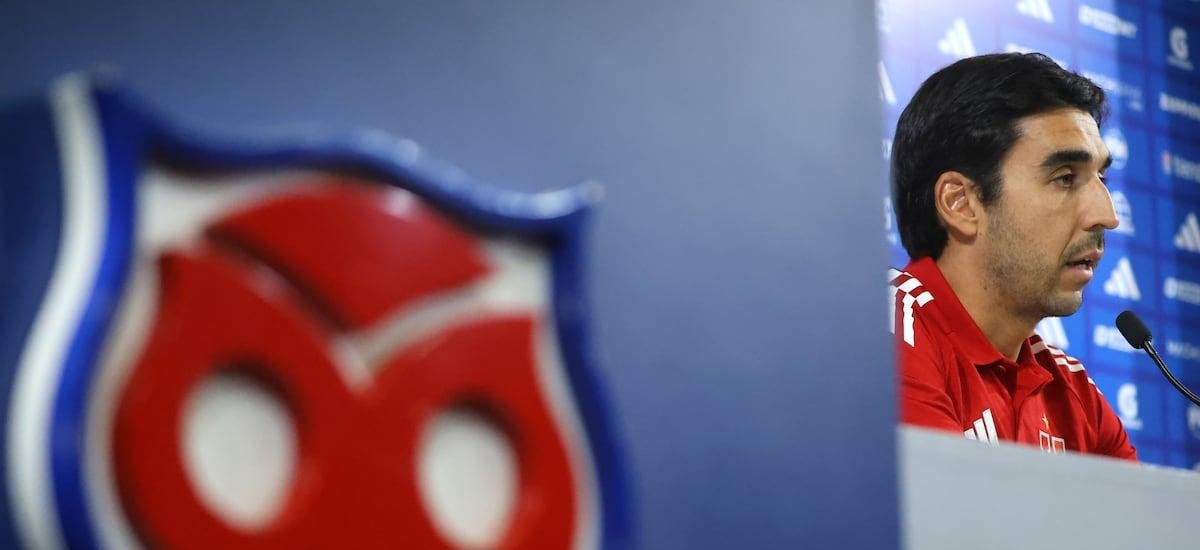 Francisco Meneghini aborda la cláusula que puede marcar su salida de la U tras el Superclásico - La Tercera