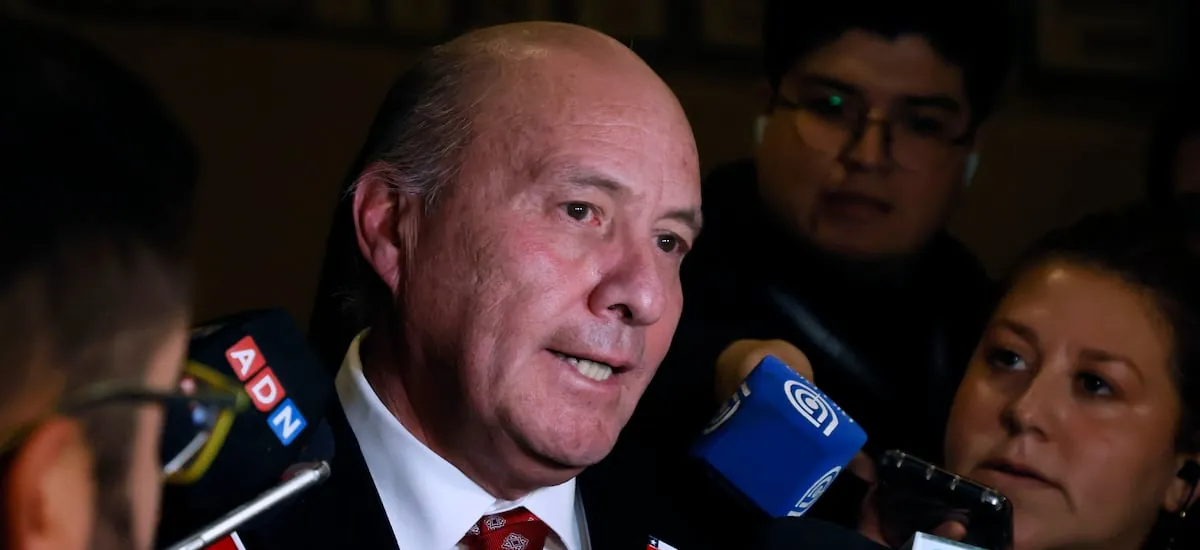 Ministro Quiroz muestra cautela ante eventuales cambios a la megarreforma que sugirió García Ruminot