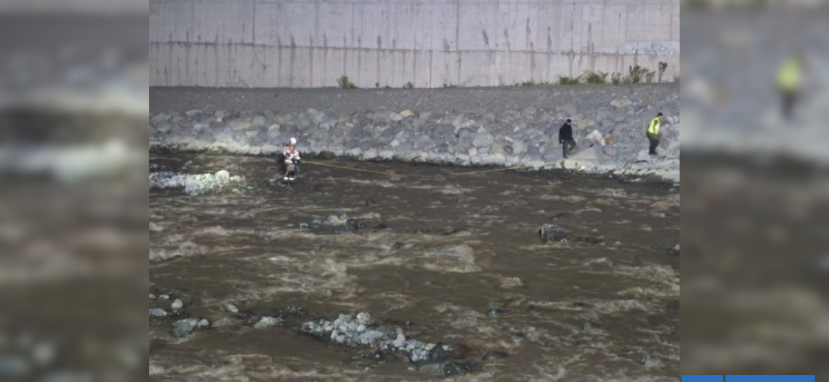 Aumentan a 3 los muertos en tragedia luego que camioneta fuera arrastrada por río Tinguiririca