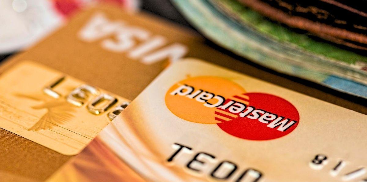 René Arviso Velásquez, el chileno que fue condenado por “masivo robo” de tarjetas de crédito en Estados Unidos