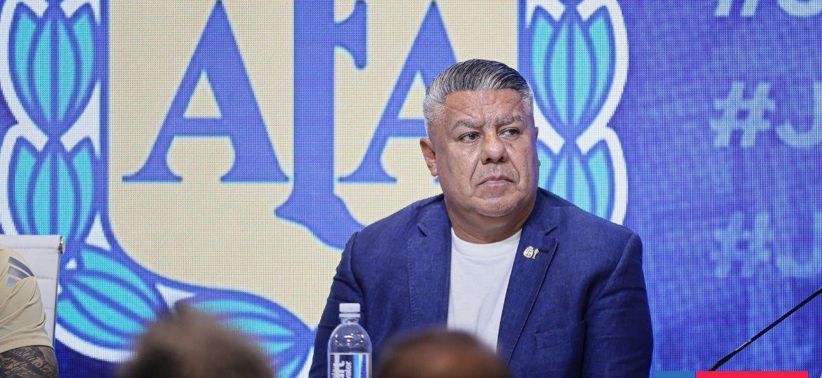 En medio de investigación a la AFA: Justicia de Argentina impide a ’Chiqui’ Tapia salir del país