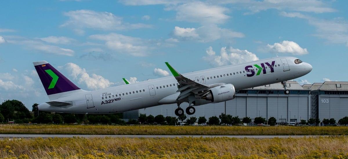 FNE inicia investigación sobre la adquisición de Sky por parte de Abra: grupo espera visto bueno para noviembre - La Tercera