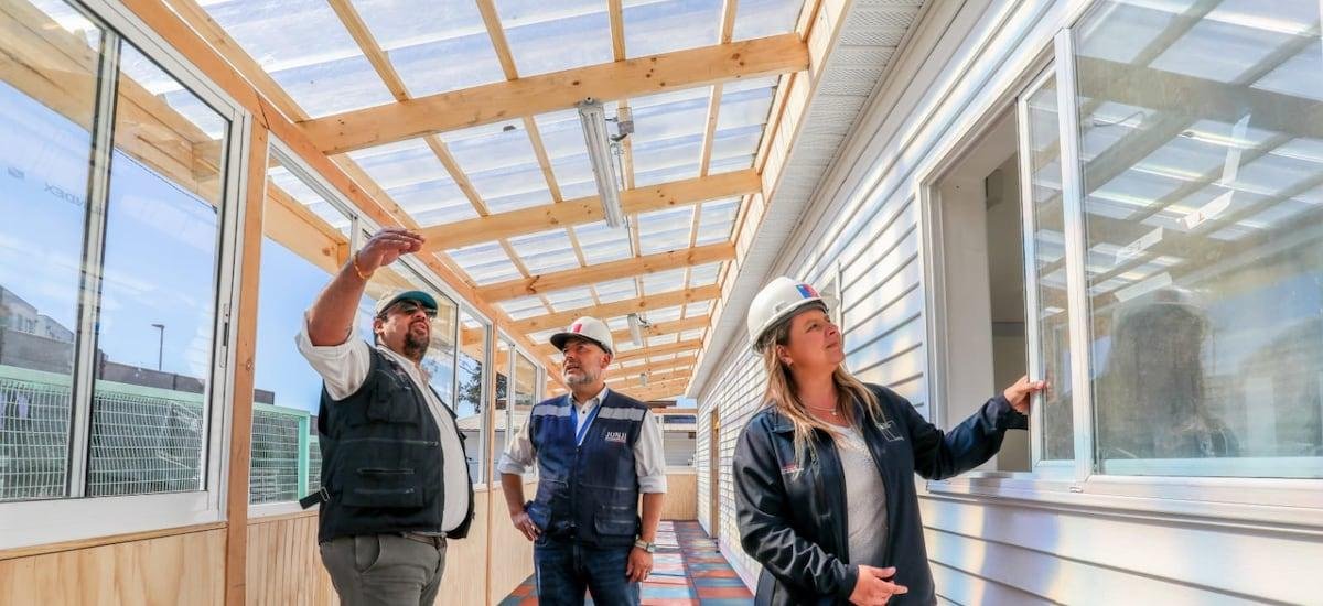 Cataldo confirma que reconstrucción de jardines modulares en Punta de Parra supera el 70% - La Tercera