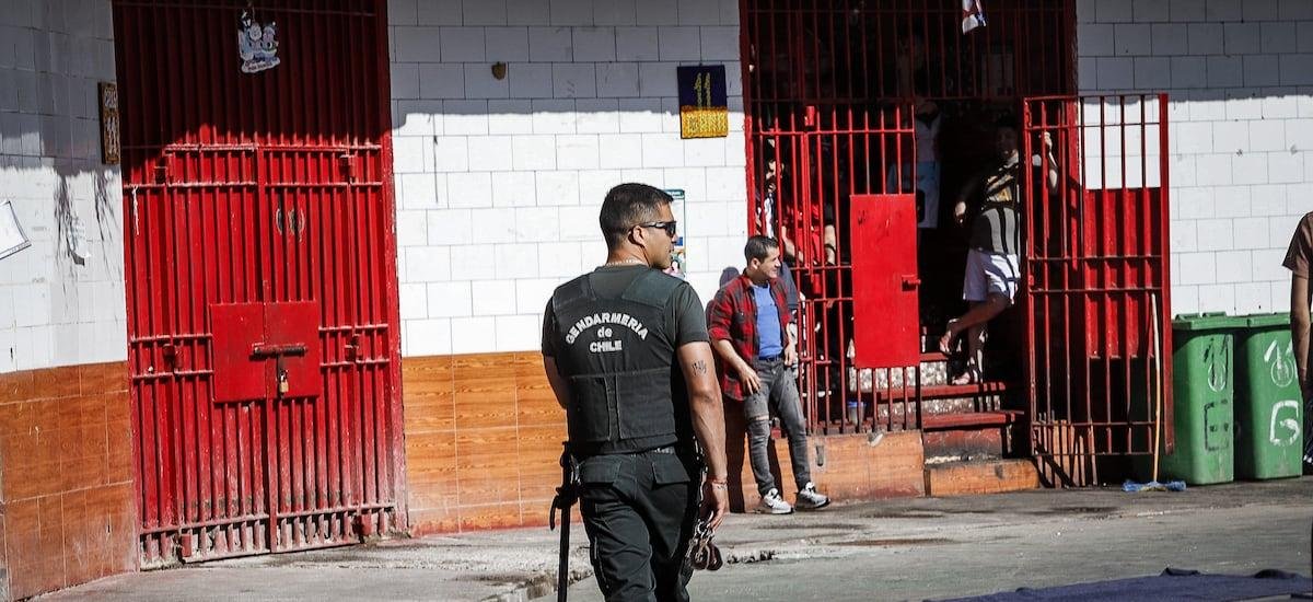 Gendarmería acumula 159 reos liberados por error en los últimos diez años