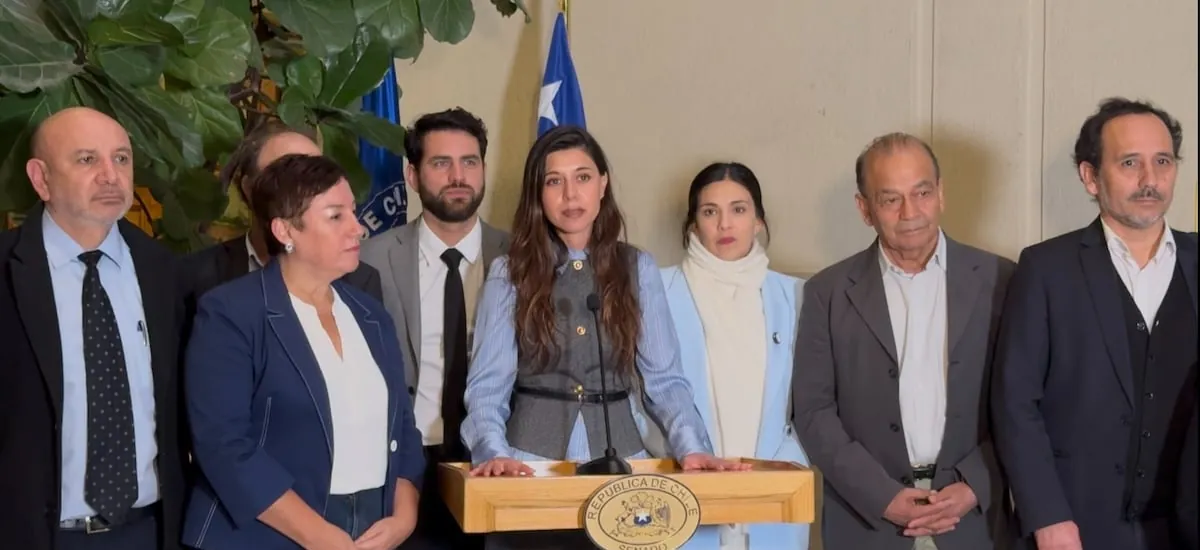 Oposición cuestiona emplazamiento del gobierno por ausencia de propuestas y rechaza nuevos plazos del megaproyecto