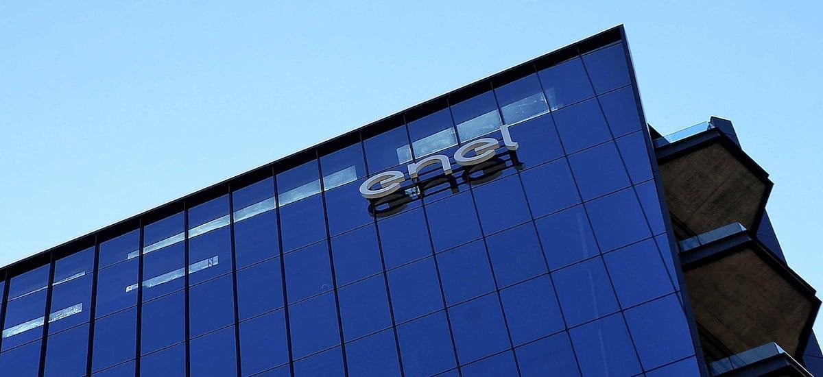 Enel Chile anotó fuerte alza en sus ganancias de 2025 ante efecto contable en su filial de generación - La Tercera