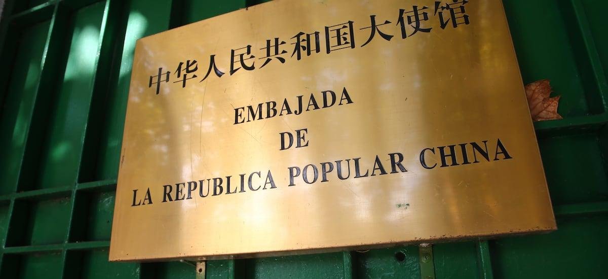 Embajada china acusa a EE.UU. de vulnerar soberanía chilena tras revocar visas por proyecto de cable submarino