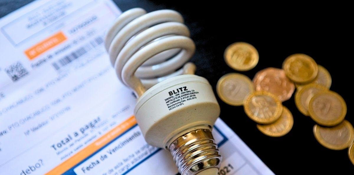 Confirman nueva alza en las cuentas de la luz: cuánto subirán y por cuánto tiempo