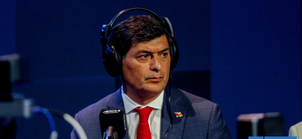 Parisi por reelección de Donoso: "No ha hecho nada más que casarse con la hija del senador Coloma"