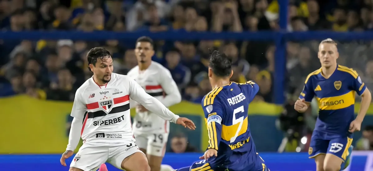 Boca Juniors, de los chilenos Palacios y Alarcón, derrota a Sao Paulo en la ida de los cuartos de la Copa Sudamericana