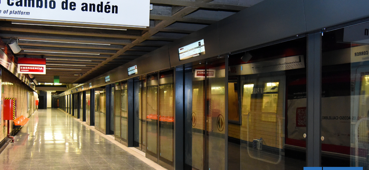Metro inicia prueba de puertas de andenes en San Pablo y comenzará instalación en Neptuno