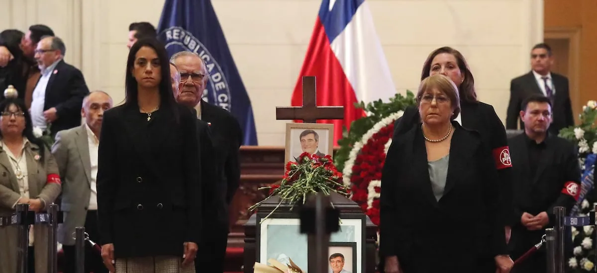 La despedida de Escalona: duelo nacional, guardia de Bachelet y Frei y elogio de Kast