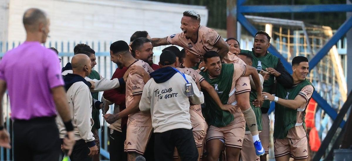 Repasa la triste e histórica derrota de Huachipato ante Carabobo de Venezuela que lo elimina de la Copa Libertadores