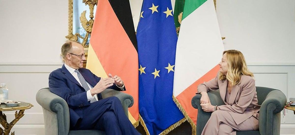 El eje Meloni-Merz: La nueva y poderosa pareja de la UE que rivaliza con Macron por la orientación del bloque - La Tercera
