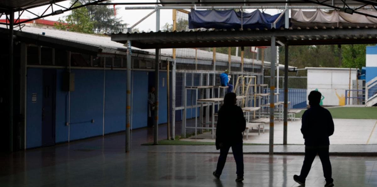 Expulsiones desde colegios públicos y subvencionados aumentaron 8 veces entre 2016 y 2024